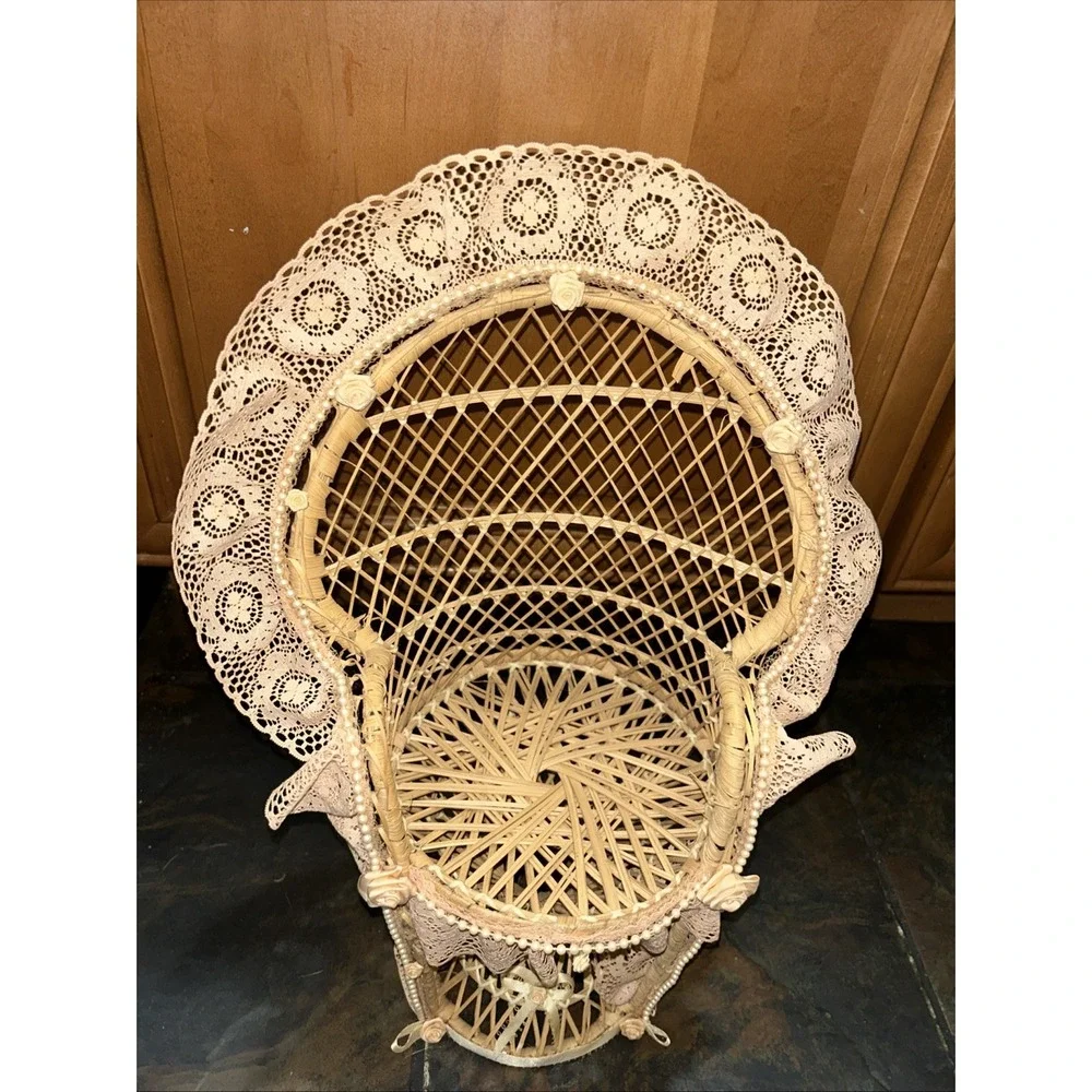 Vintage Mini Wicker Rattan Peacock Chair 15
